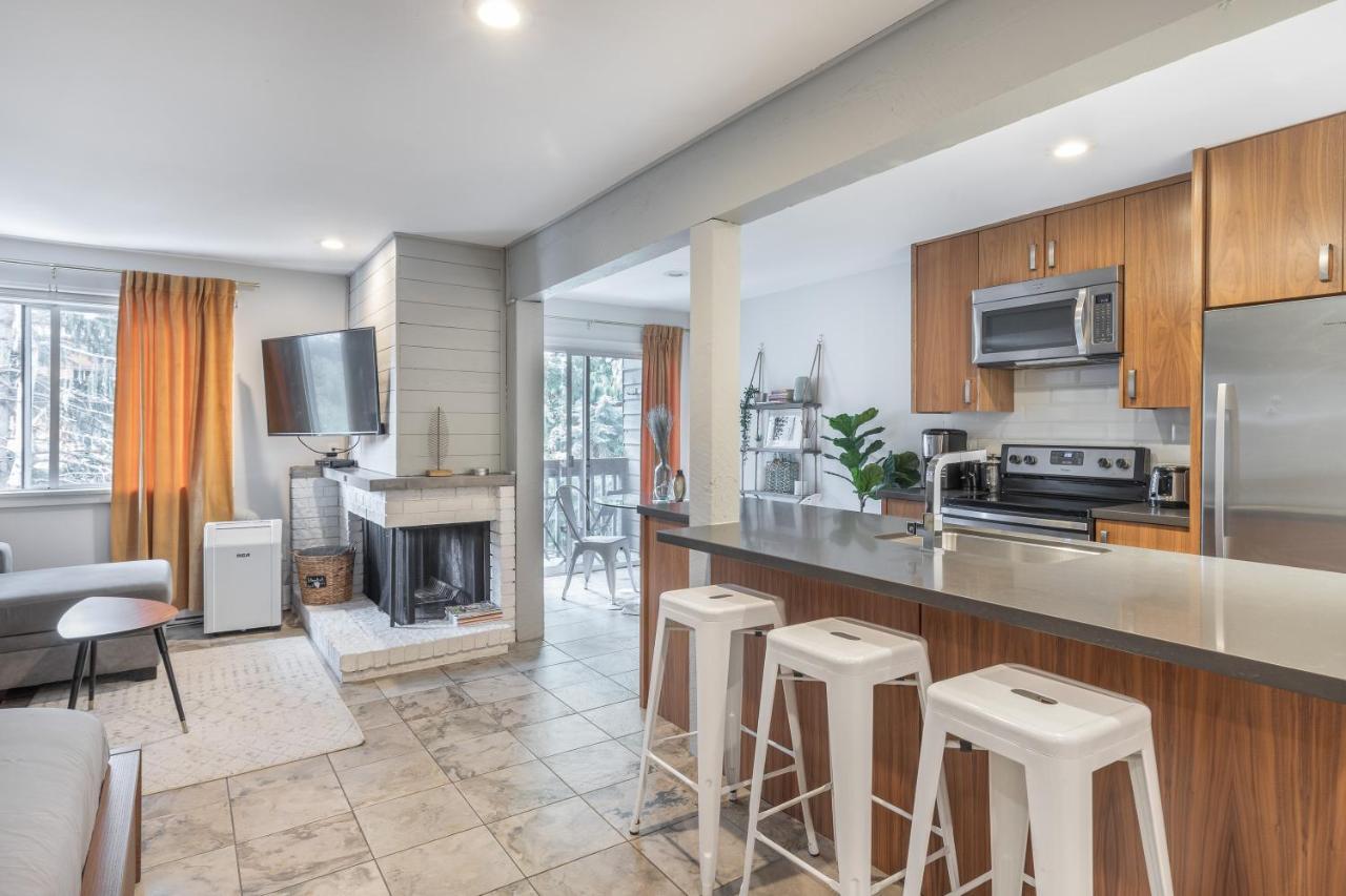 Gorgeous Whistler Creekside Studio Apartment Exterior photo